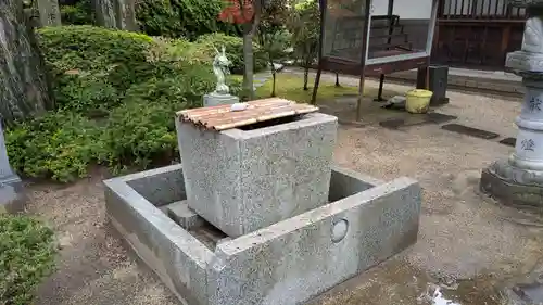 円満寺の手水舎