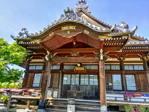 勝山寺の本殿