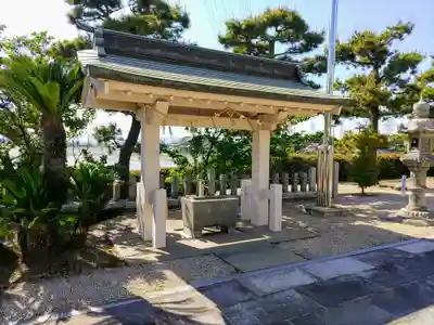 小川熱田社の手水舎