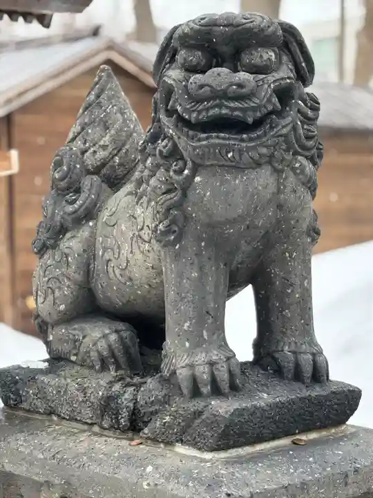 札幌諏訪神社の狛犬