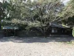 竈山神社の建物その他