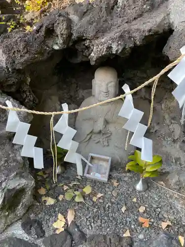 鳩森八幡神社の仏像