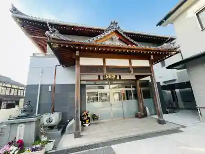 西蓮寺の{uncategorized: "未分類", other: "その他", undefined: "問題あり", building: "その他建物", grave: "お墓", sacred_gate: "鳥居", guardian: "狛犬", statue: "像", buddha: "仏像", history: "歴史", nature: "自然", garden: "庭園", animal: "動物", pagoda: "塔", temizu: "手水舎", mountain_gate: "山門・神門", sanctuary: "本殿・本堂", subordinate: "末社・摂社", art: "芸術", scenery: "景色", jizo: "地蔵", ema: "絵馬", goshuin: "御朱印", omikuji: "おみくじ", items: "授与品その他", amulet: "お守り", goshuincho: "御朱印帳", eats: "食事", festival: "お祭り", votive_dance: "神楽", shichigosan: "七五三参", wedding: "結婚式", experience: "体験その他", initially: "初詣", around: "周辺", anti_infection: "感染症対策"}