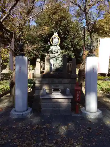 瀧泉寺（目黒不動尊）の仏像