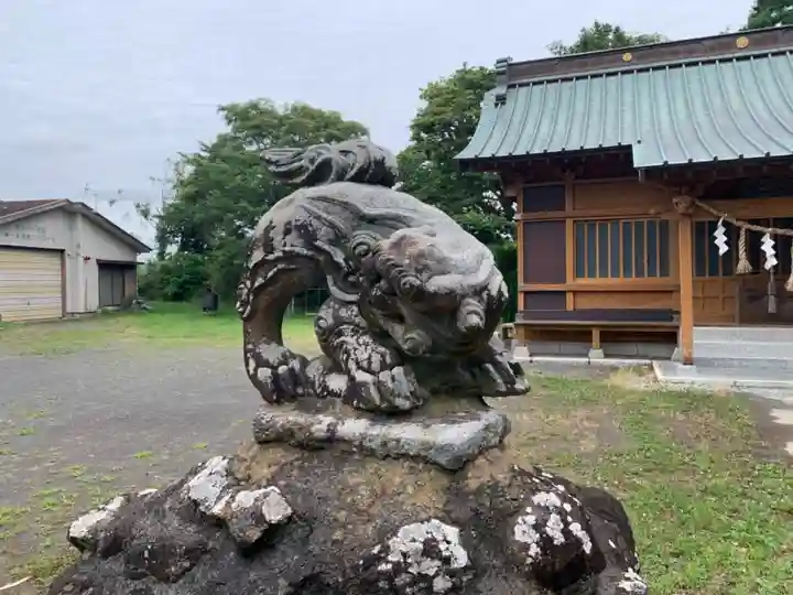八幡神社の狛犬