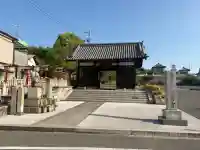 観音寺の{uncategorized: "未分類", other: "その他", undefined: "問題あり", building: "その他建物", grave: "お墓", sacred_gate: "鳥居", guardian: "狛犬", statue: "像", buddha: "仏像", history: "歴史", nature: "自然", garden: "庭園", animal: "動物", pagoda: "塔", temizu: "手水舎", mountain_gate: "山門・神門", sanctuary: "本殿・本堂", subordinate: "末社・摂社", art: "芸術", scenery: "景色", jizo: "地蔵", ema: "絵馬", goshuin: "御朱印", omikuji: "おみくじ", items: "授与品その他", amulet: "お守り", goshuincho: "御朱印帳", eats: "食事", festival: "お祭り", votive_dance: "神楽", shichigosan: "七五三参", wedding: "結婚式", experience: "体験その他", initially: "初詣", around: "周辺", anti_infection: "感染症対策"}