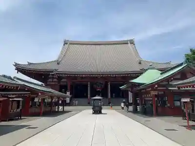 浅草寺の本殿・本堂