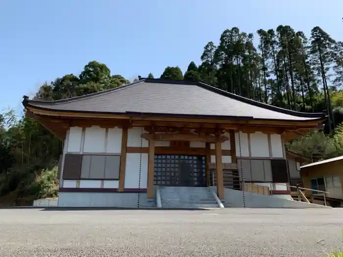 耕昌寺の本殿