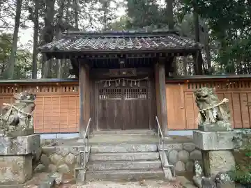 多奈閇神社の本殿・本堂