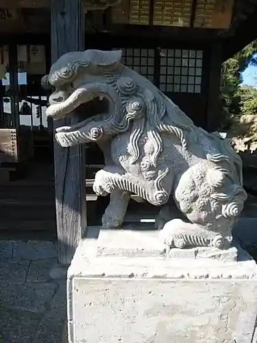 長屋神社の狛犬