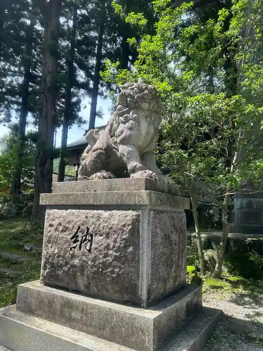 諏訪大社上社前宮(長野県)