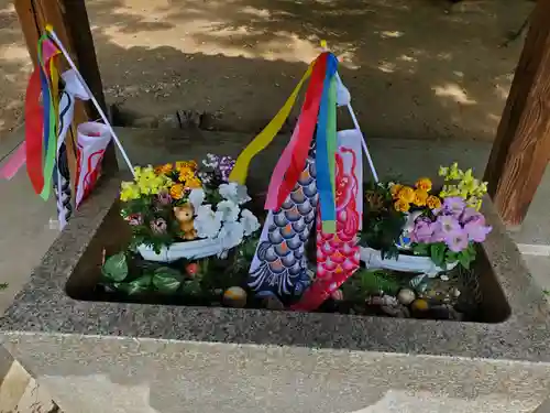 高山神社の手水舎