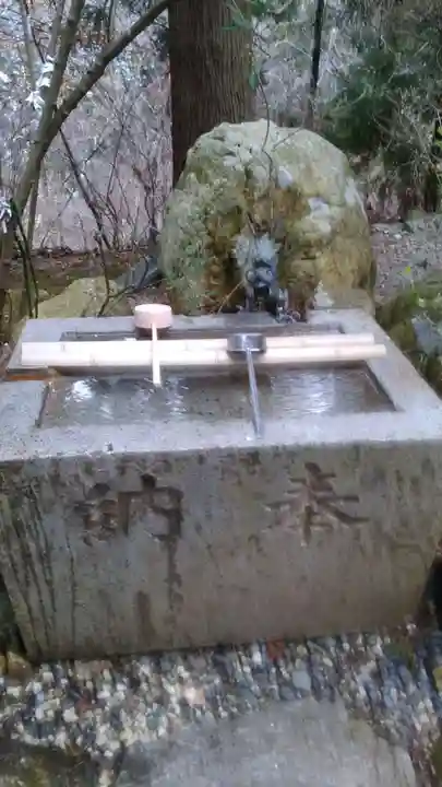 八雲神社の手水舎