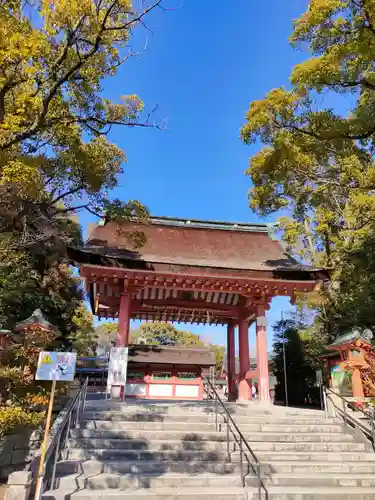 津島神社の山門・神門