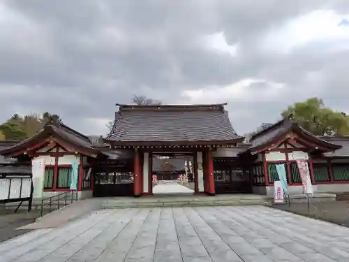 北海道護國神社の山門・神門