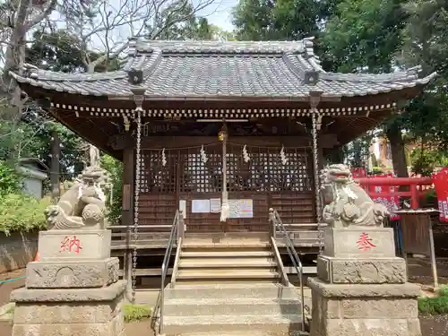八幡神社の本殿・本堂