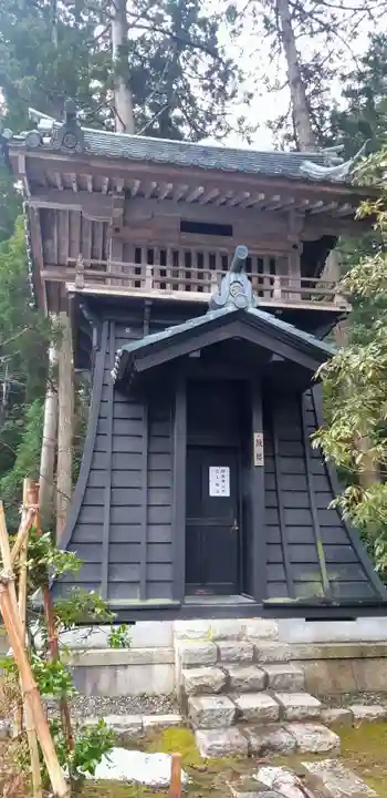 彌彦神社のその他建物