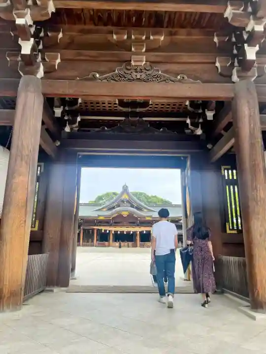 寒川神社の{uncategorized: "未分類", other: "その他", undefined: "問題あり", building: "その他建物", grave: "お墓", sacred_gate: "鳥居", guardian: "狛犬", statue: "像", buddha: "仏像", history: "歴史", nature: "自然", garden: "庭園", animal: "動物", pagoda: "塔", temizu: "手水舎", mountain_gate: "山門・神門", sanctuary: "本殿・本堂", subordinate: "末社・摂社", art: "芸術", scenery: "景色", jizo: "地蔵", ema: "絵馬", goshuin: "御朱印", omikuji: "おみくじ", items: "授与品その他", amulet: "お守り", goshuincho: "御朱印帳", eats: "食事", festival: "お祭り", votive_dance: "神楽", shichigosan: "七五三参", wedding: "結婚式", experience: "体験その他", initially: "初詣", around: "周辺", anti_infection: "感染症対策"}