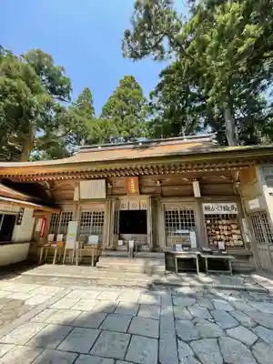 砥鹿神社（奥宮）の本殿・本堂