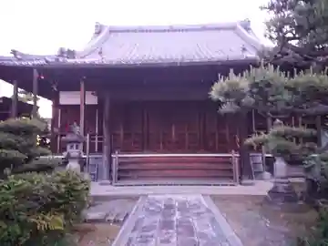 徳法寺の本殿・本堂