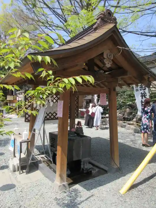 川越熊野神社の手水舎