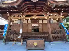 諏訪神社の本殿