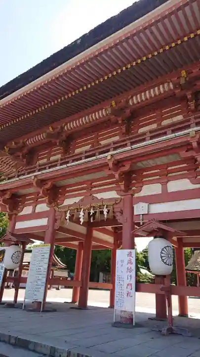 津島神社の山門・神門