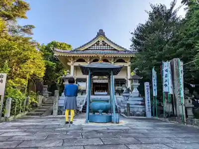 岩崎御嶽社の本殿・本堂