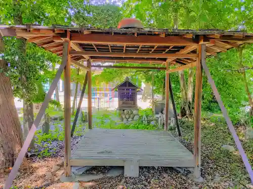 甘露寺の本殿・本堂