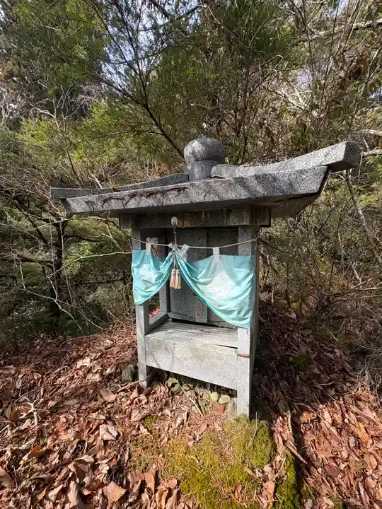 岩屋寺奥の院(白山権現)(愛媛県)