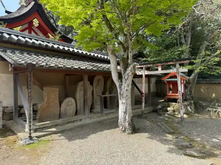 新薬師寺の{uncategorized: "未分類", other: "その他", undefined: "問題あり", building: "その他建物", grave: "お墓", sacred_gate: "鳥居", guardian: "狛犬", statue: "像", buddha: "仏像", history: "歴史", nature: "自然", garden: "庭園", animal: "動物", pagoda: "塔", temizu: "手水舎", mountain_gate: "山門・神門", sanctuary: "本殿・本堂", subordinate: "末社・摂社", art: "芸術", scenery: "景色", jizo: "地蔵", ema: "絵馬", goshuin: "御朱印", omikuji: "おみくじ", items: "授与品その他", amulet: "お守り", goshuincho: "御朱印帳", eats: "食事", festival: "お祭り", votive_dance: "神楽", shichigosan: "七五三参", wedding: "結婚式", experience: "体験その他", initially: "初詣", around: "周辺", anti_infection: "感染症対策"}