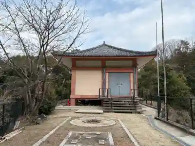 神童寺の{uncategorized: "未分類", other: "その他", undefined: "問題あり", building: "その他建物", grave: "お墓", sacred_gate: "鳥居", guardian: "狛犬", statue: "像", buddha: "仏像", history: "歴史", nature: "自然", garden: "庭園", animal: "動物", pagoda: "塔", temizu: "手水舎", mountain_gate: "山門・神門", sanctuary: "本殿・本堂", subordinate: "末社・摂社", art: "芸術", scenery: "景色", jizo: "地蔵", ema: "絵馬", goshuin: "御朱印", omikuji: "おみくじ", items: "授与品その他", amulet: "お守り", goshuincho: "御朱印帳", eats: "食事", festival: "お祭り", votive_dance: "神楽", shichigosan: "七五三参", wedding: "結婚式", experience: "体験その他", initially: "初詣", around: "周辺", anti_infection: "感染症対策"}