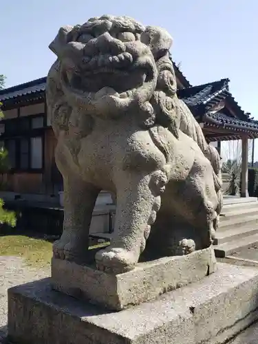 石武雄神社の狛犬