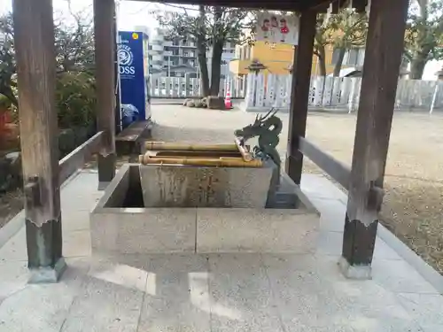 百済王神社の手水舎