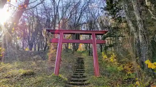 俵真布神社の鳥居