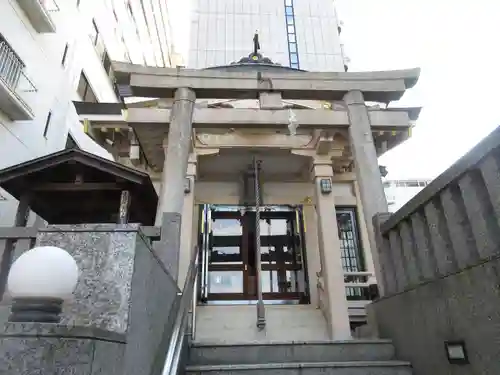 車町稲荷神社の鳥居