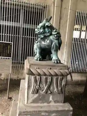 花園神社の狛犬