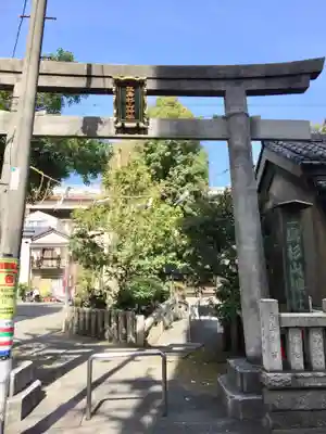 江島杉山神社の鳥居