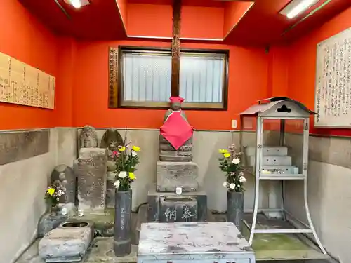 川端飢人地蔵尊(福岡県)