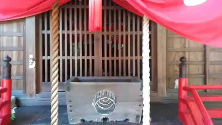 三柱神社の末社・摂社