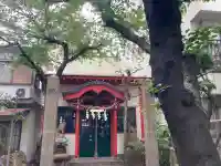 西出鎮守稲荷神社の{uncategorized: "未分類", other: "その他", undefined: "問題あり", building: "その他建物", grave: "お墓", sacred_gate: "鳥居", guardian: "狛犬", statue: "像", buddha: "仏像", history: "歴史", nature: "自然", garden: "庭園", animal: "動物", pagoda: "塔", temizu: "手水舎", mountain_gate: "山門・神門", sanctuary: "本殿・本堂", subordinate: "末社・摂社", art: "芸術", scenery: "景色", jizo: "地蔵", ema: "絵馬", goshuin: "御朱印", omikuji: "おみくじ", items: "授与品その他", amulet: "お守り", goshuincho: "御朱印帳", eats: "食事", festival: "お祭り", votive_dance: "神楽", shichigosan: "七五三参", wedding: "結婚式", experience: "体験その他", initially: "初詣", around: "周辺", anti_infection: "感染症対策"}