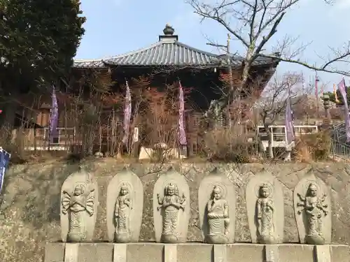 遍照寺法界院の仏像