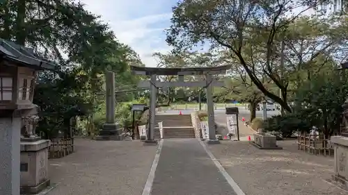 高岡市護国神社の庭園