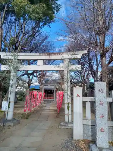 稲荷神社の鳥居