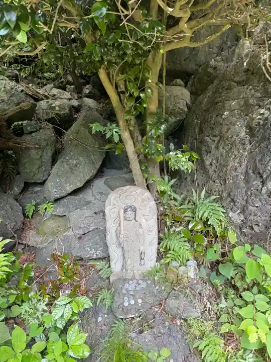 灌頂ヶ滝不動明王(徳島県)