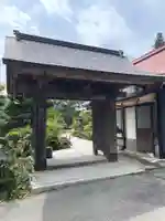 谷性寺の山門・神門