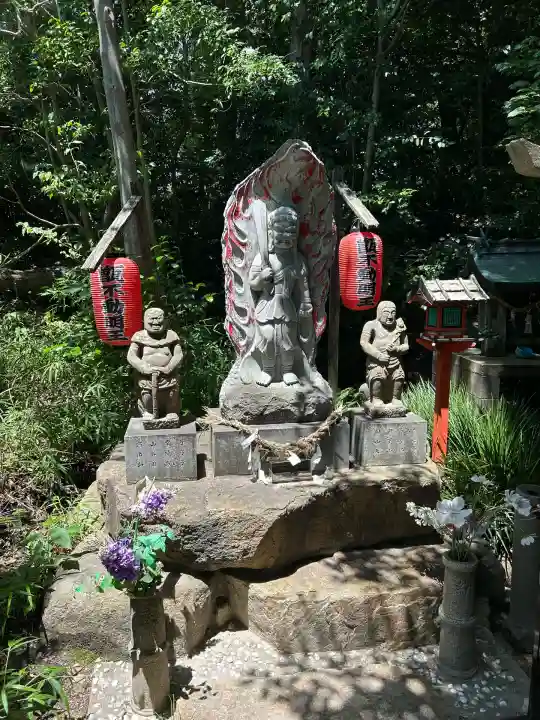 越木岩神社(兵庫県)
