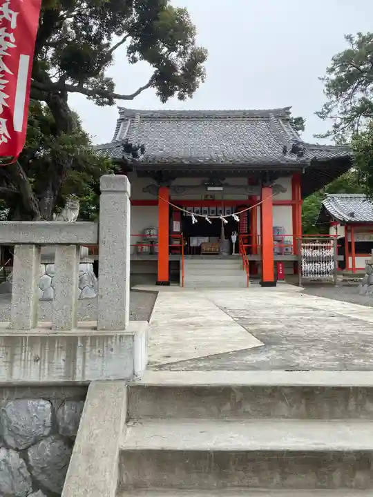 高塚熊野神社の本殿・本堂