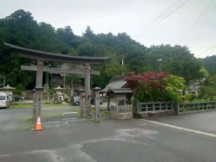 鳥海山大物忌神社吹浦口ノ宮(山形県)