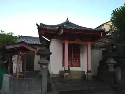 稲荷神社の本殿・本堂